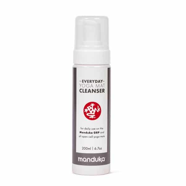 DUNG DỊCH VỆ SINH THẢM MANDUKA (DÙNG CHO THẢM CAO SU)